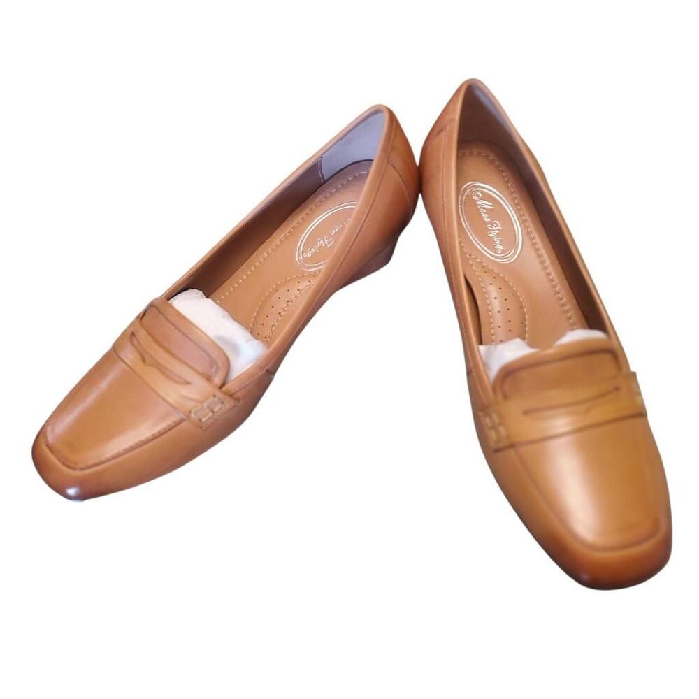 Mona Flying Women’s Leather Penny Loafers Wedge Heel Brown Size 8.5 New in Box